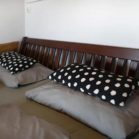 Ton Suenhus * Gross Labenz