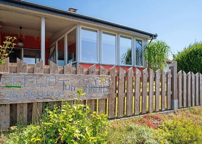 Ton Sünhus * Gross Labenz